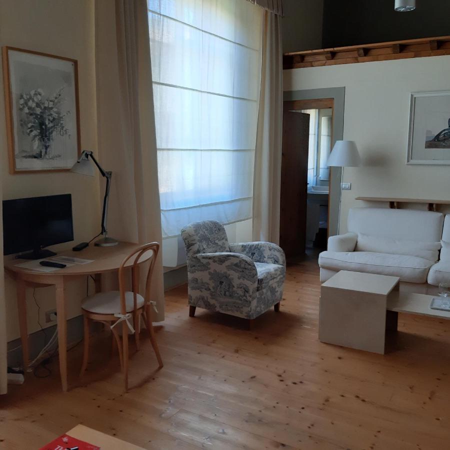 Fattoria Casamora - Suites Pian di Scò Buitenkant foto